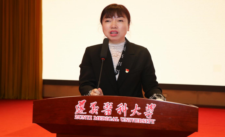 (审核:郑洪,杨洪艳;撰稿:高明国,杨国梅;摄影:姚华敏)此次讲座让同学